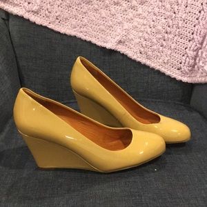 Via Spiga Nude Patent Wedge Heel 6.5/37